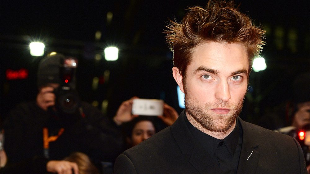 Robert Pattinson set to take over Batman role from Ben Affleck