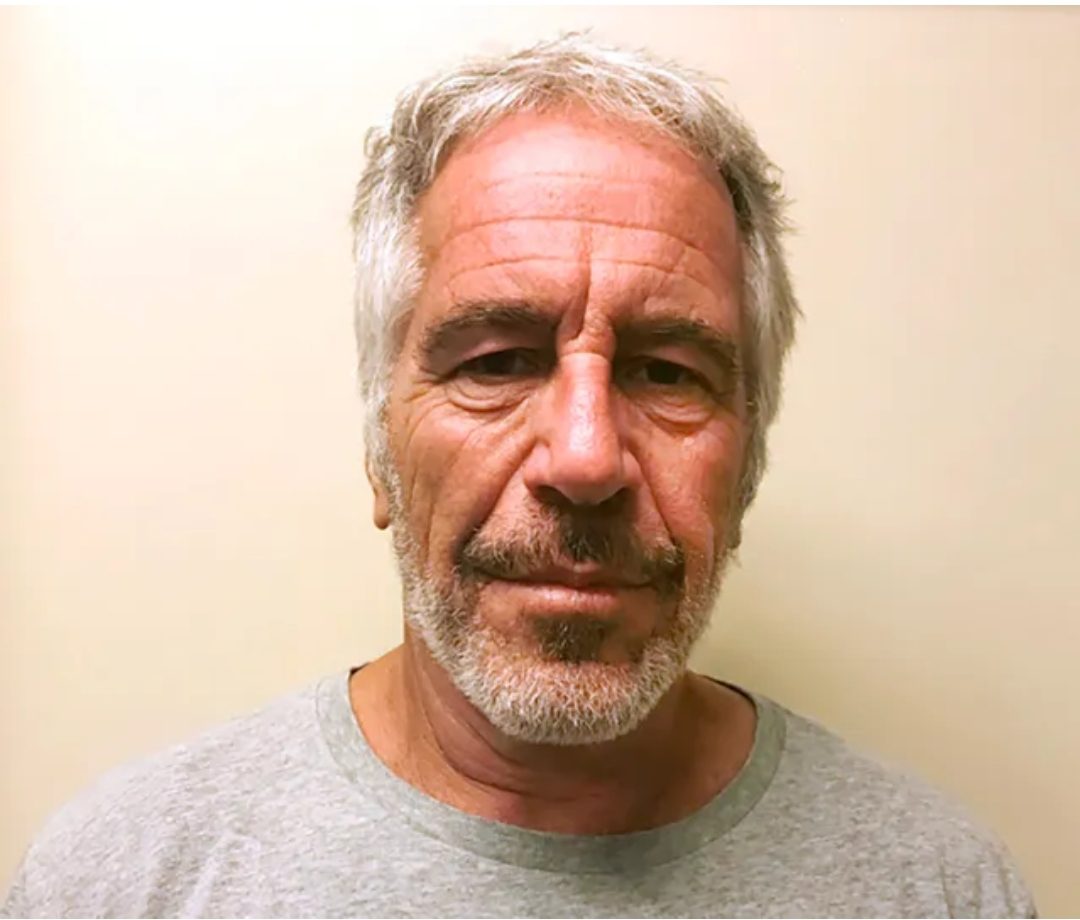 Disgraced financier Jeffrey Epstein, awaiting sex trafficking charges, dead of apparent suicide at Early Saturday