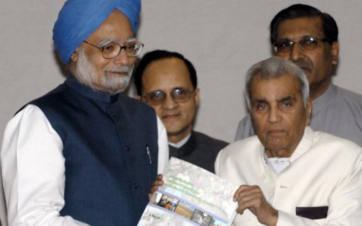 How to Stop Alienation of Indian Muslims : Justice Sachar’s Way