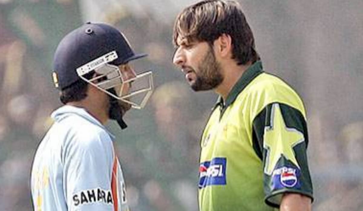Corona Caught Boom Boom Afridi, Gambhir Prays For Recovery