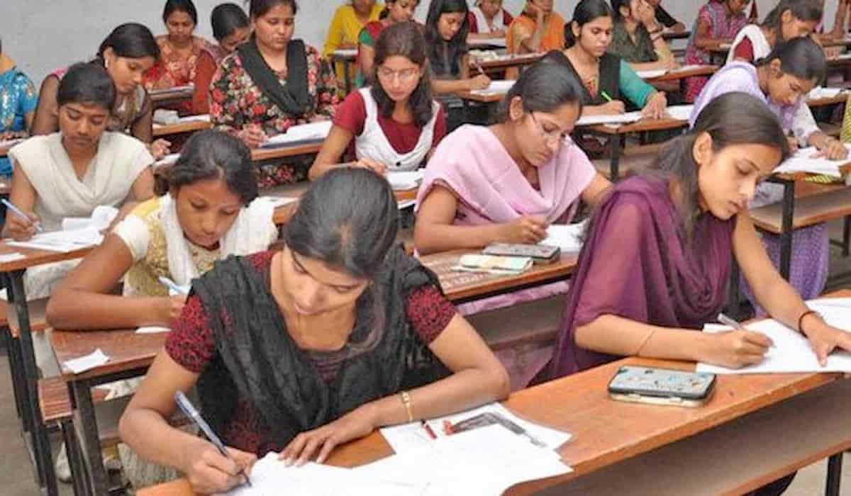 Maharashtra Cancels Final Year Exam