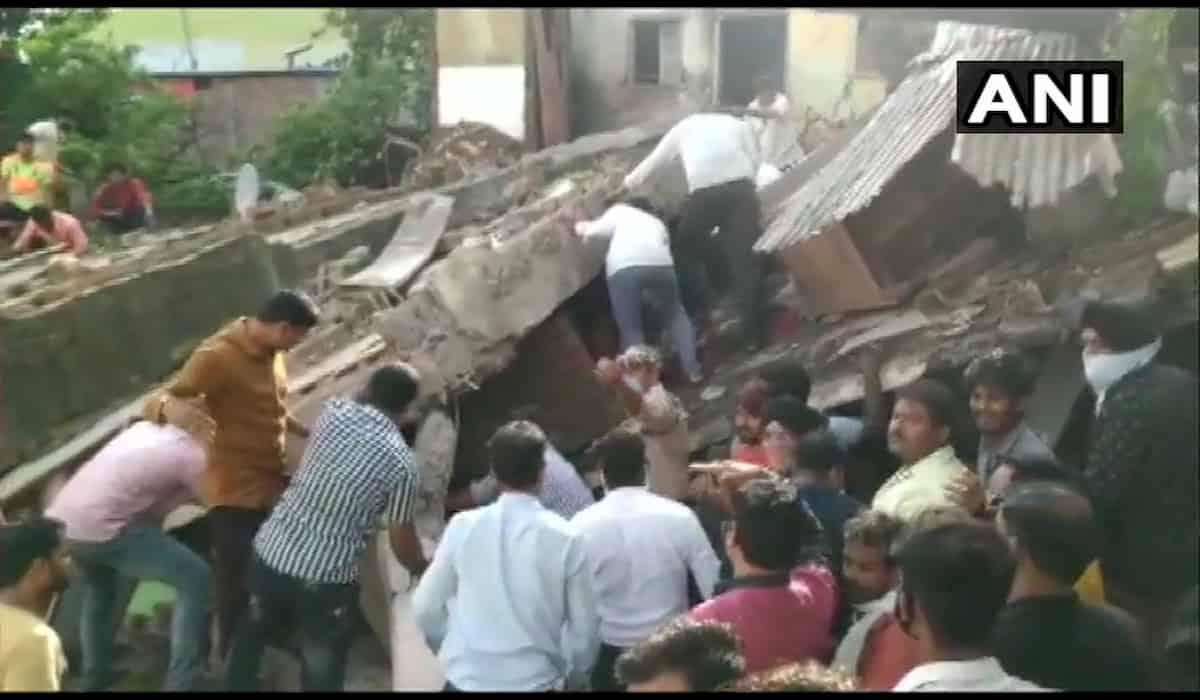 Two Storey Building Collapses in Dewas, Madhya Pradesh, 6 Rescued so far