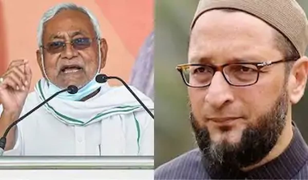 Nitish Kumar meets AIMIM MLAs