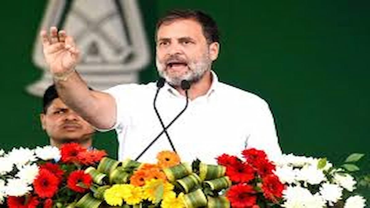 73 Percent Population Devoid of Any Upliftment : Rahul Gandhi Roars in Patna