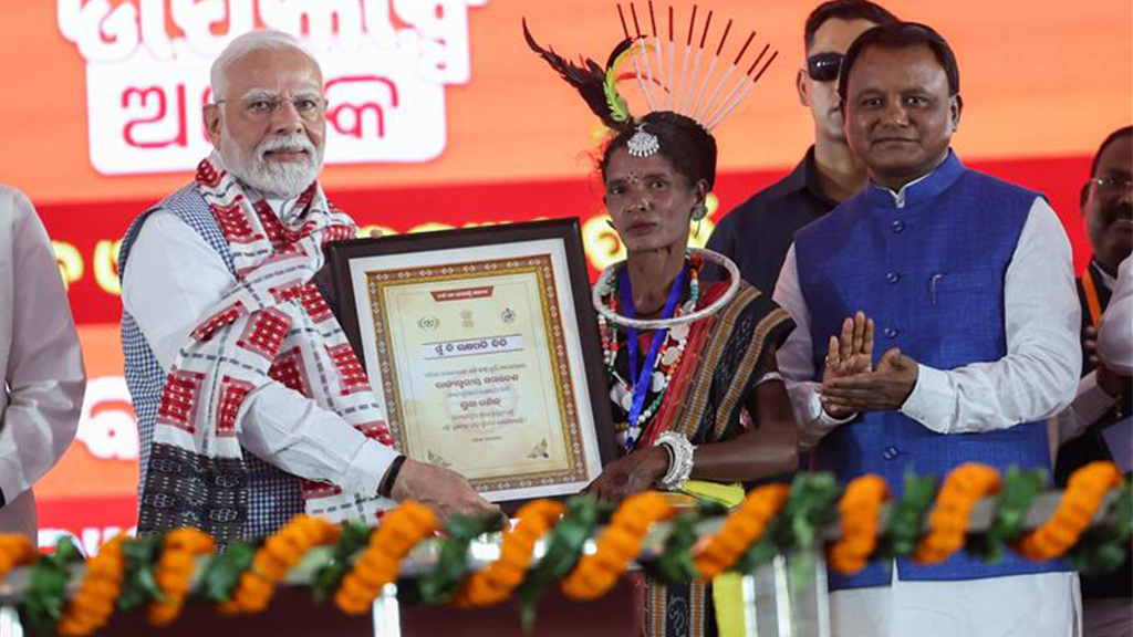 PM participates in a programme marking completion of one year of BJP in Odisha